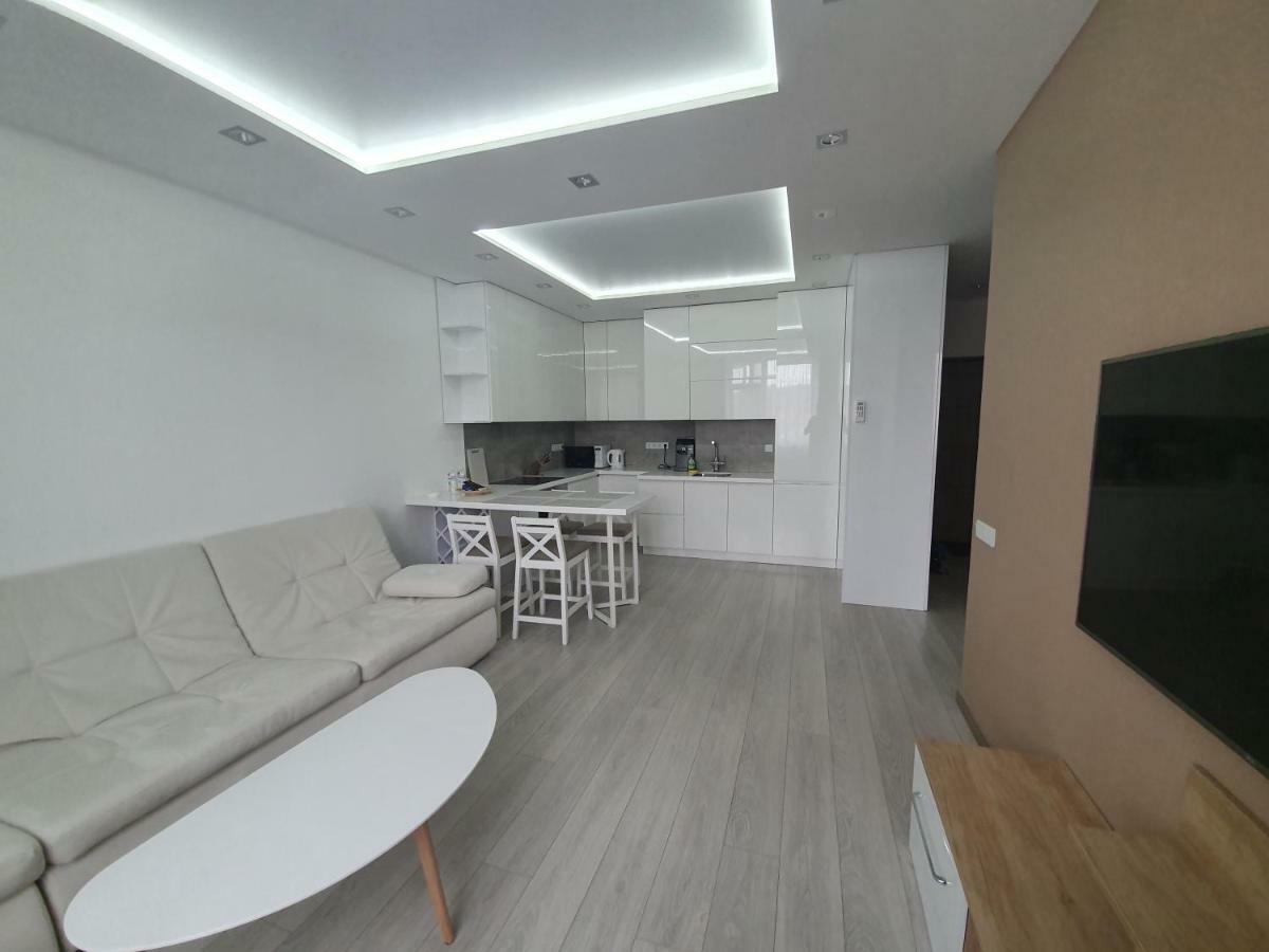 Luxapartment Kiew Exterior foto